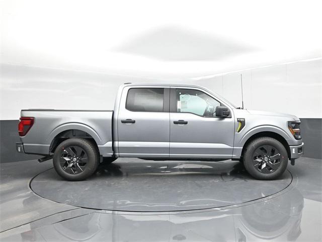 new 2025 Ford F-150 car, priced at $43,092