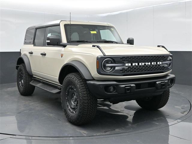 new 2025 Ford Bronco car, priced at $60,621