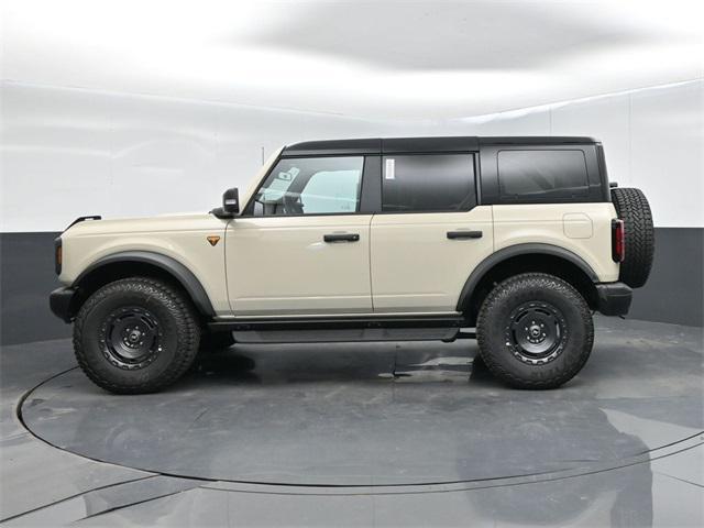 new 2025 Ford Bronco car, priced at $60,621