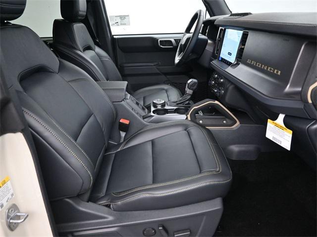 new 2025 Ford Bronco car, priced at $60,621