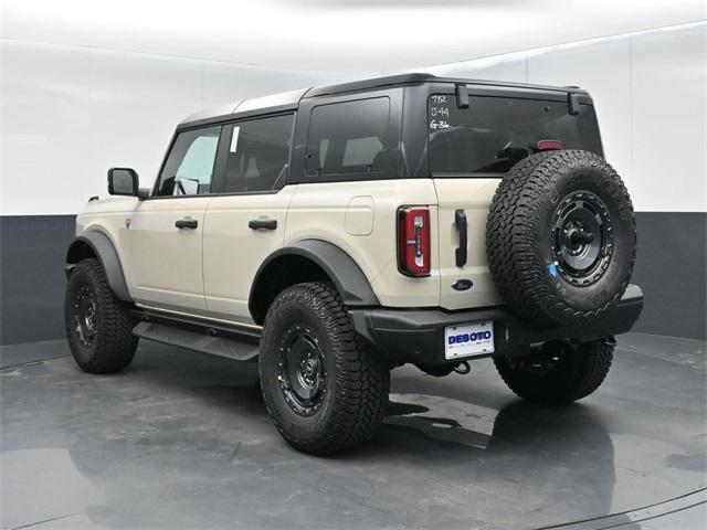 new 2025 Ford Bronco car, priced at $60,621