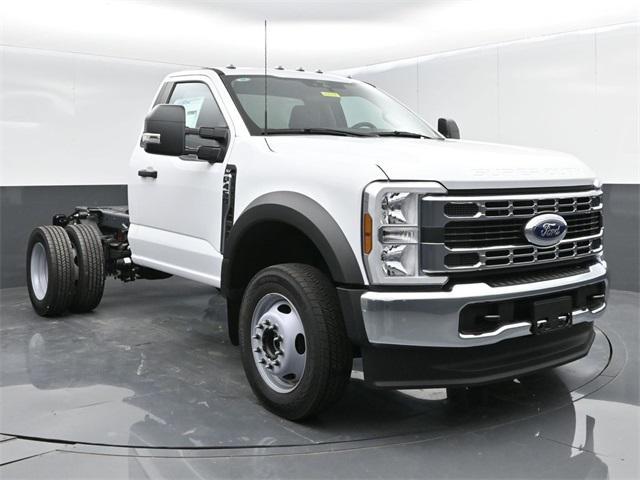 new 2024 Ford F-450 car, priced at $60,210