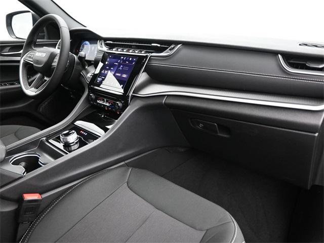 new 2025 Jeep Grand Cherokee L car, priced at $34,228