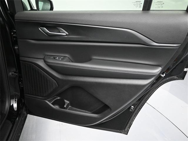 new 2025 Jeep Grand Cherokee L car, priced at $34,228