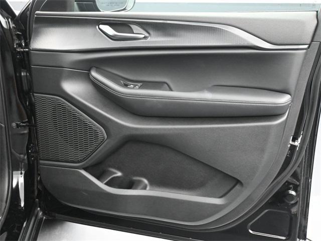 new 2025 Jeep Grand Cherokee L car, priced at $34,228
