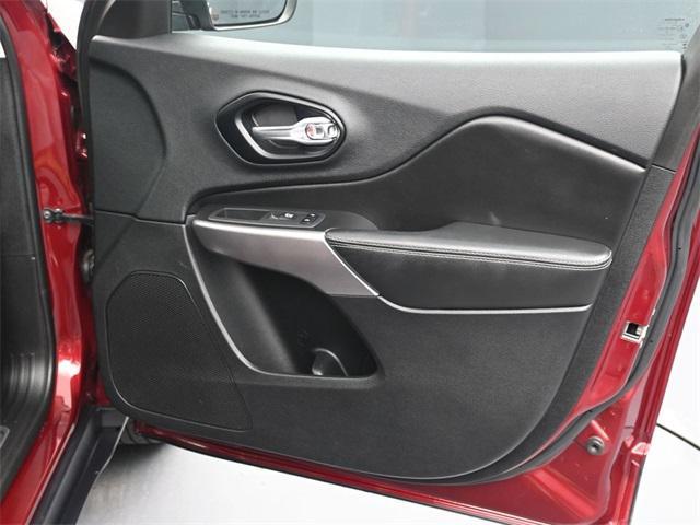 used 2021 Jeep Cherokee car, priced at $21,451