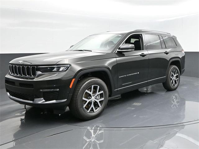 new 2023 Jeep Grand Cherokee L car, priced at $46,657