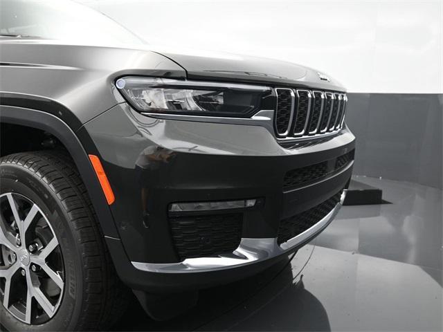 new 2023 Jeep Grand Cherokee L car, priced at $46,657