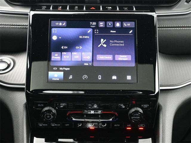 new 2025 Jeep Grand Cherokee car, priced at $42,024