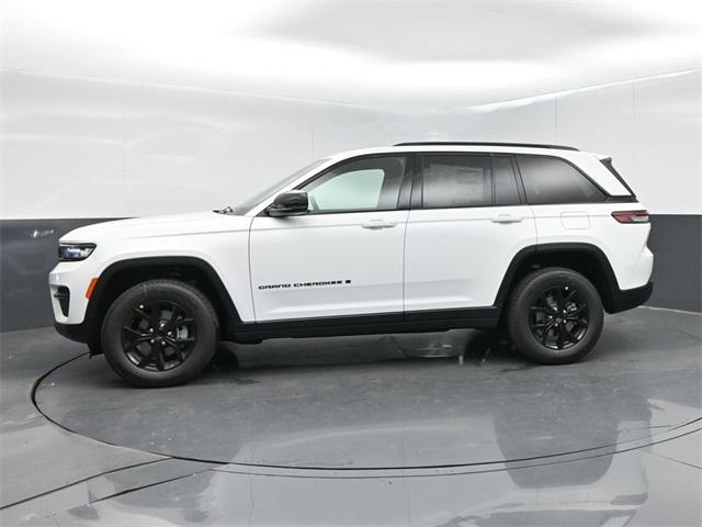 new 2025 Jeep Grand Cherokee car, priced at $42,024