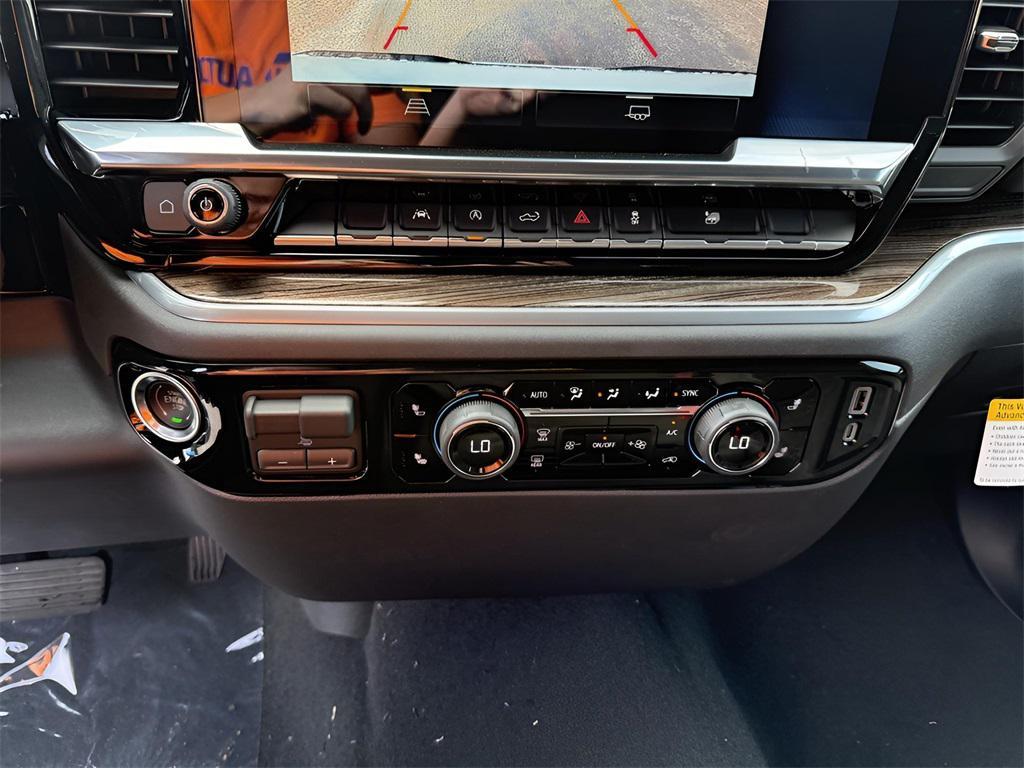 new 2025 Chevrolet Silverado 1500 car, priced at $52,894