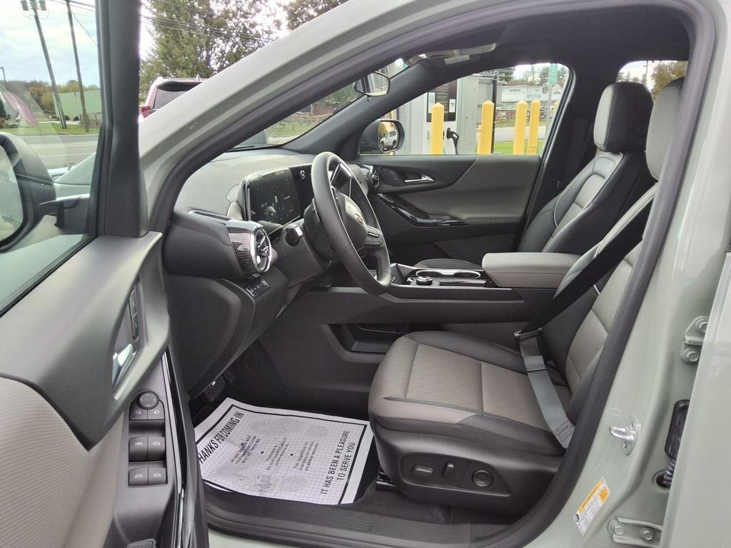 new 2026 Chevrolet Equinox car, priced at $34,870