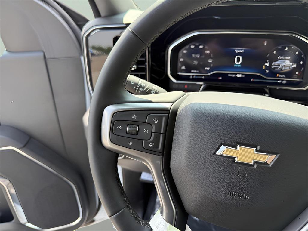 new 2025 Chevrolet Silverado 1500 car, priced at $52,395