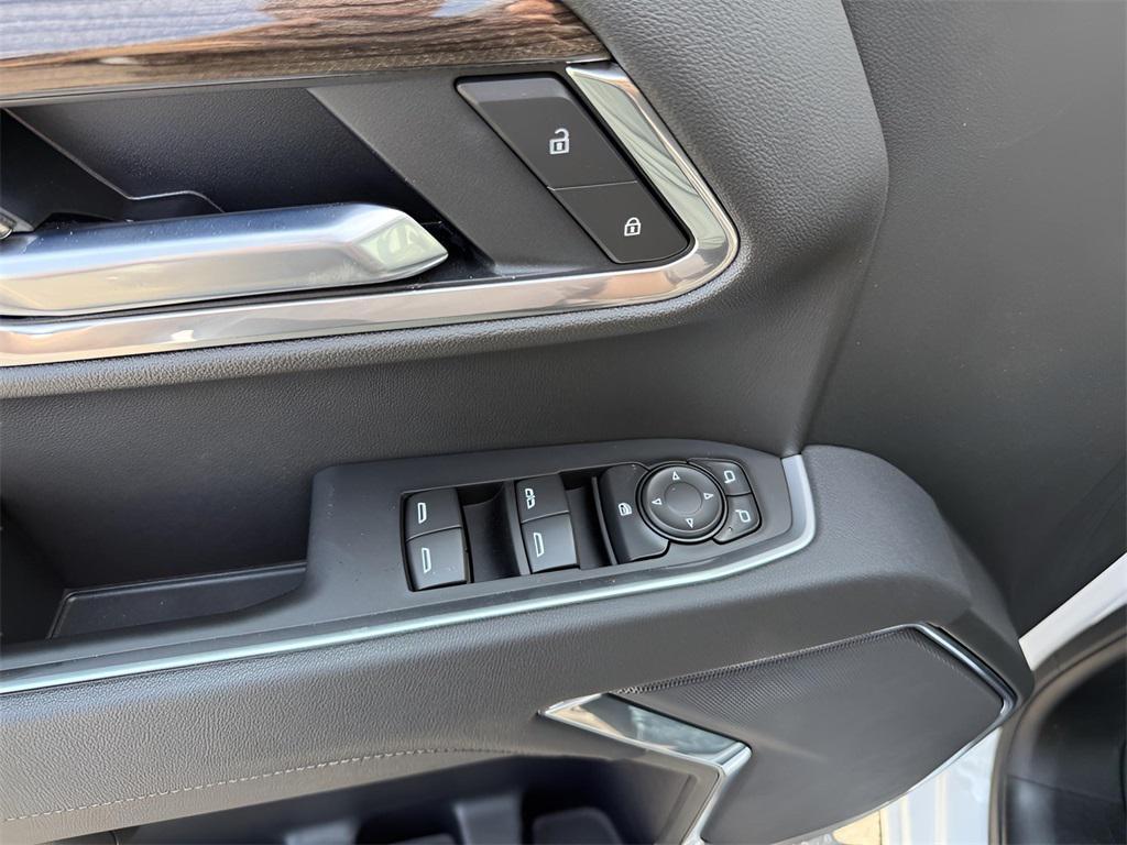 new 2025 Chevrolet Silverado 1500 car, priced at $52,395