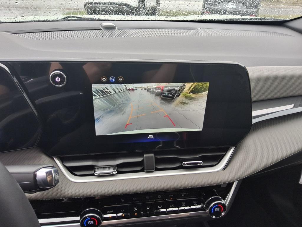 new 2026 Chevrolet Equinox car, priced at $34,520