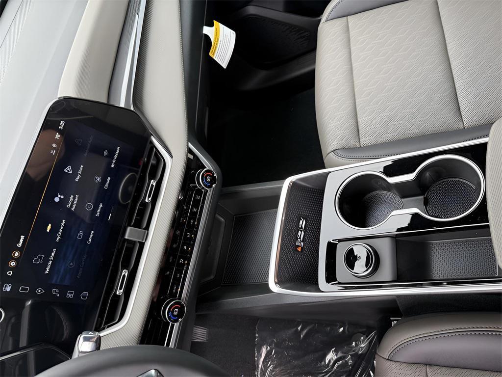 new 2026 Chevrolet Equinox car, priced at $34,520