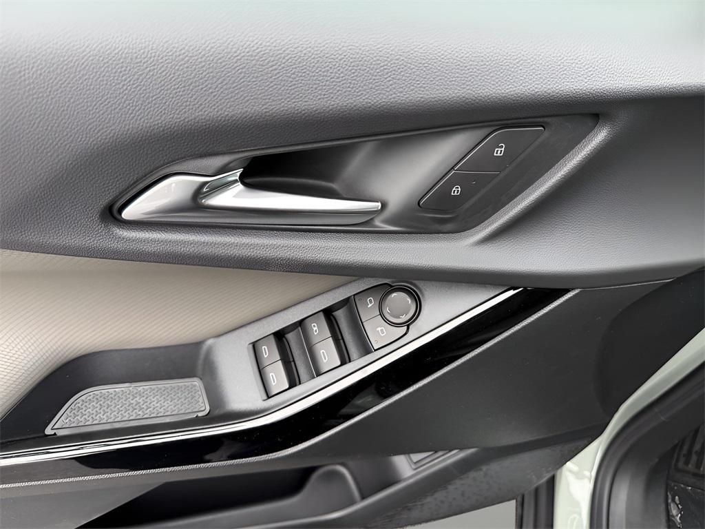 new 2026 Chevrolet Equinox car, priced at $34,520