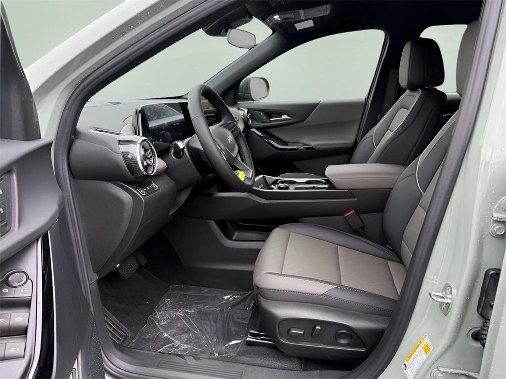 new 2026 Chevrolet Equinox car, priced at $34,520