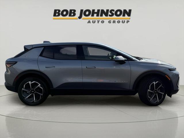 new 2025 Chevrolet Equinox EV car, priced at $33,465