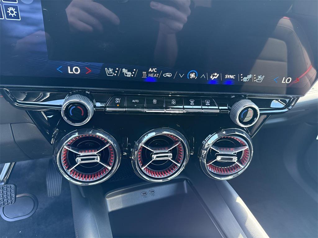 new 2025 Chevrolet Blazer EV car, priced at $48,090