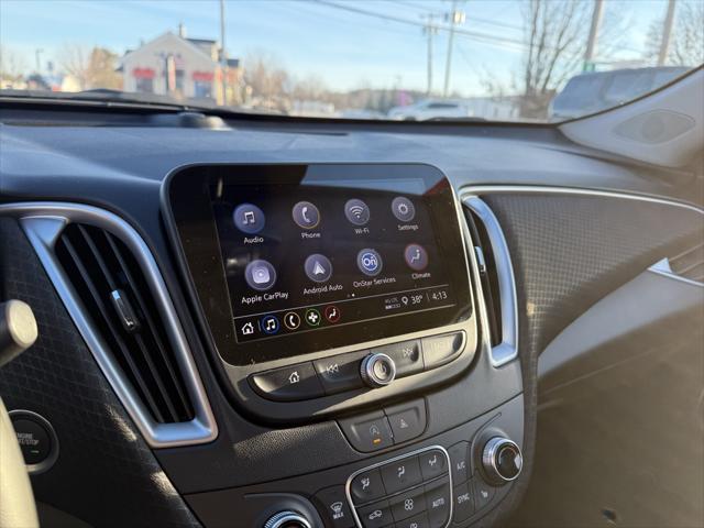 new 2024 Chevrolet Malibu car, priced at $28,195