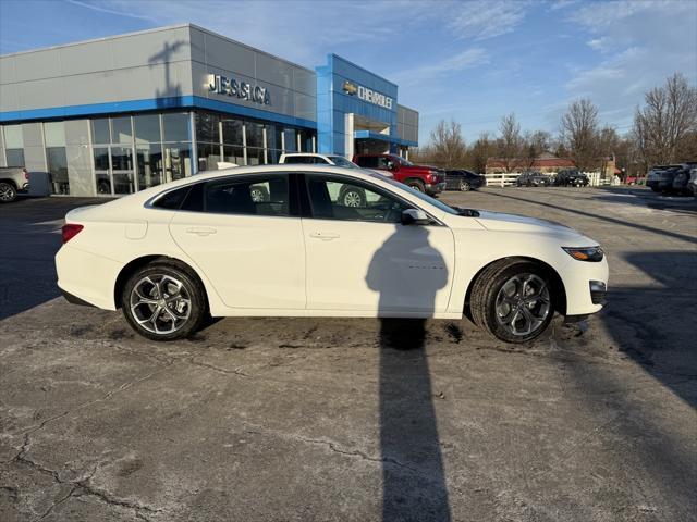 new 2024 Chevrolet Malibu car, priced at $28,195