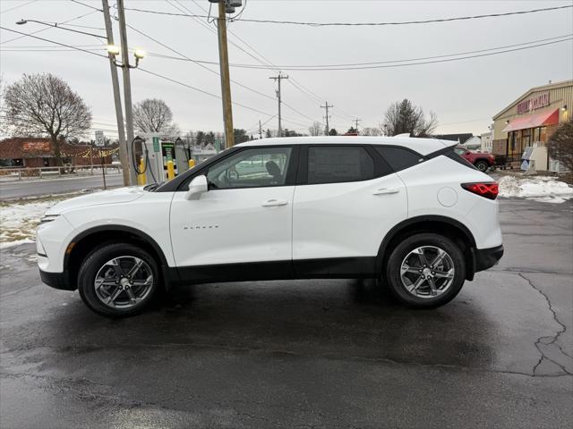 new 2025 Chevrolet Blazer car, priced at $40,010