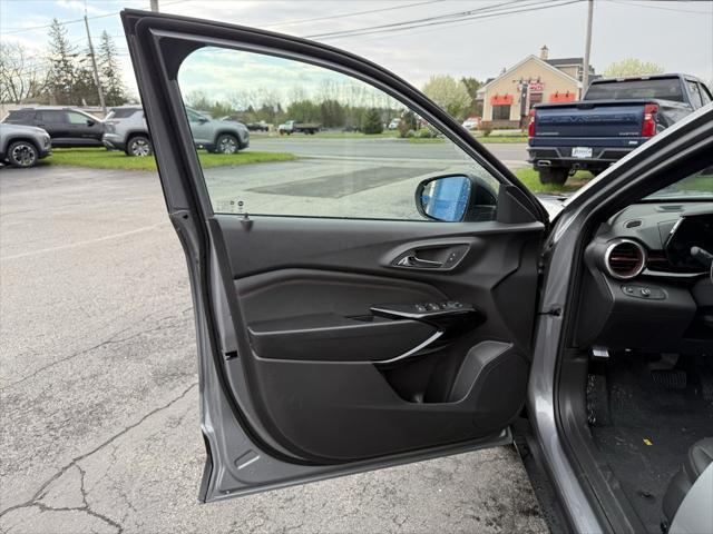 new 2025 Chevrolet Trax car, priced at $26,390