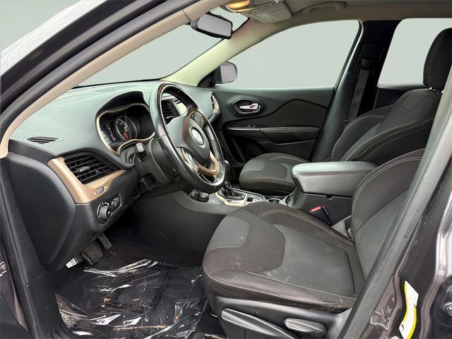 used 2016 Jeep Cherokee car, priced at $10,565
