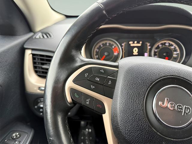 used 2016 Jeep Cherokee car, priced at $10,565