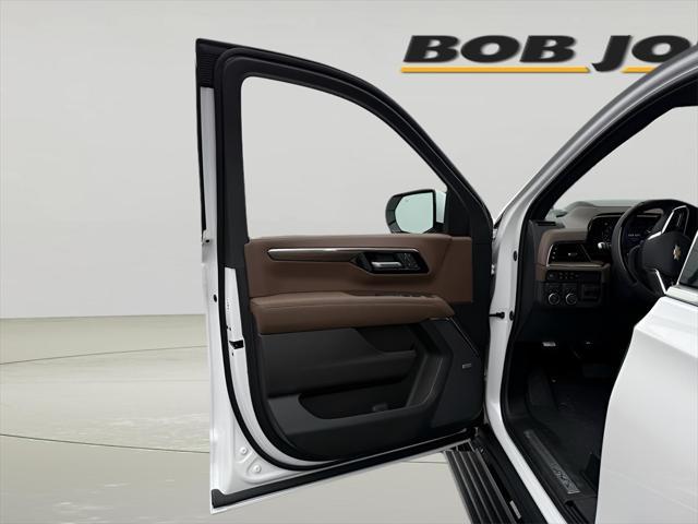 new 2025 Chevrolet Suburban car, priced at $100,124
