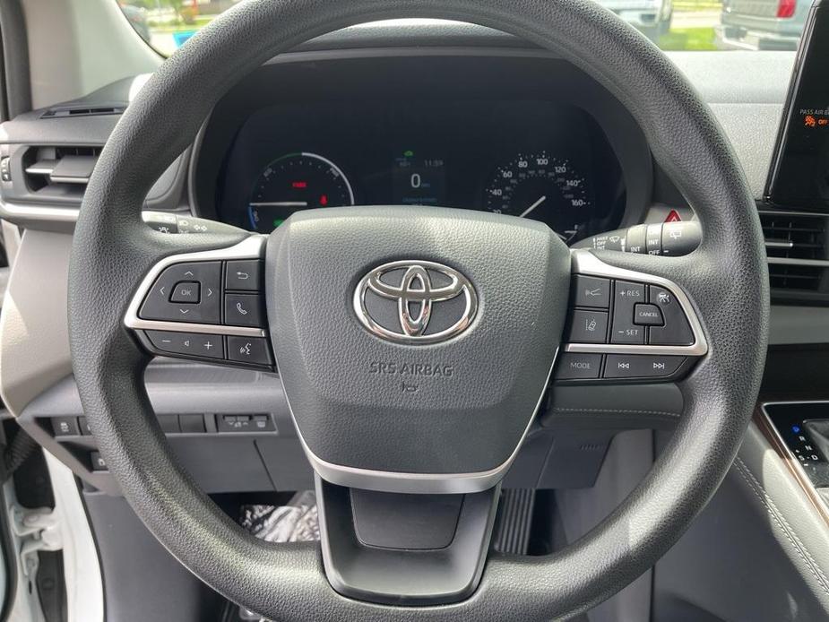 used 2021 Toyota Sienna car, priced at $37,478