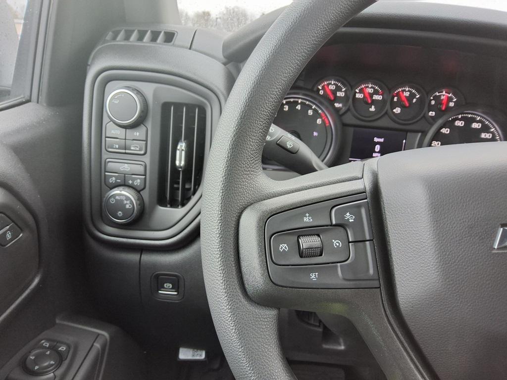 new 2025 Chevrolet Silverado 1500 car, priced at $39,567