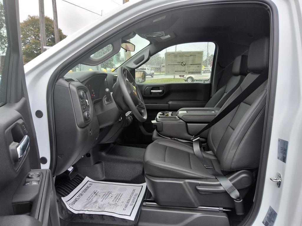 new 2025 Chevrolet Silverado 1500 car, priced at $39,567