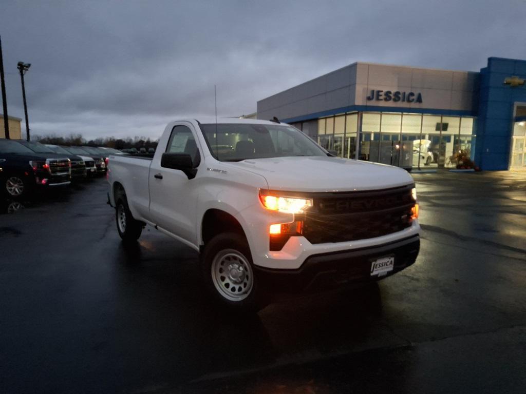 new 2025 Chevrolet Silverado 1500 car, priced at $39,567