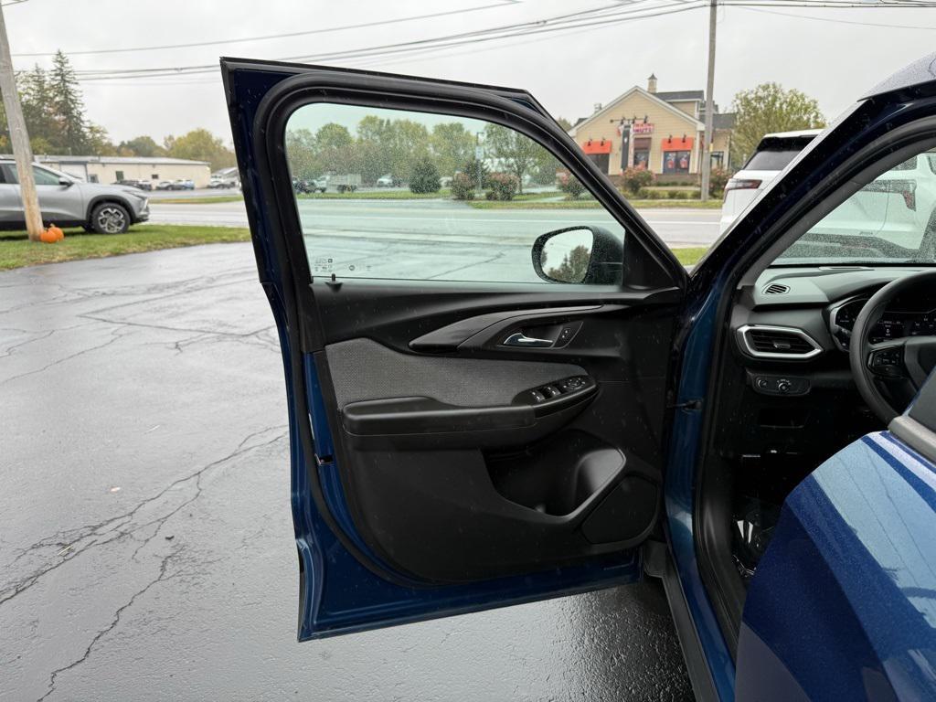 used 2021 Chevrolet TrailBlazer car, priced at $14,525