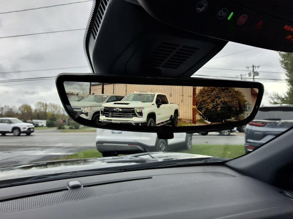 new 2026 Chevrolet Equinox car, priced at $36,290