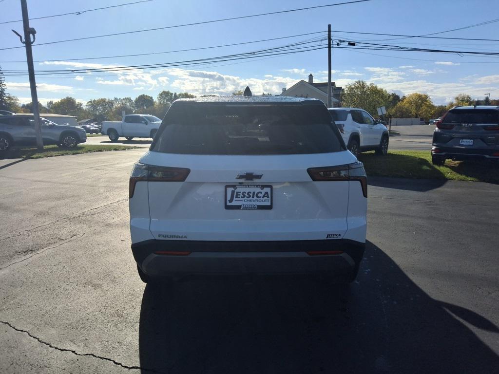 new 2025 Chevrolet Equinox car, priced at $30,740