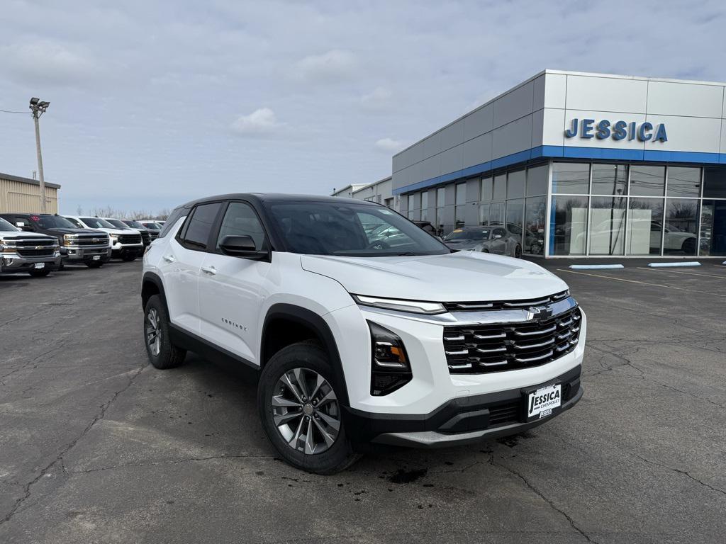 new 2025 Chevrolet Equinox car, priced at $30,740