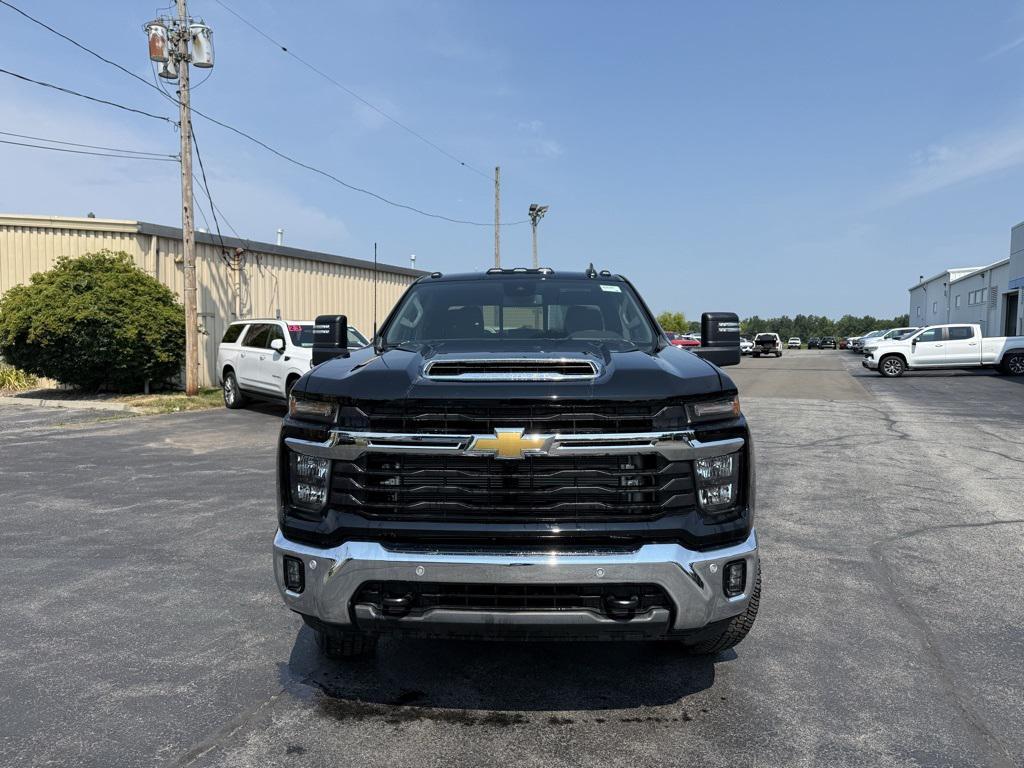new 2025 Chevrolet Silverado 3500 car, priced at $72,740