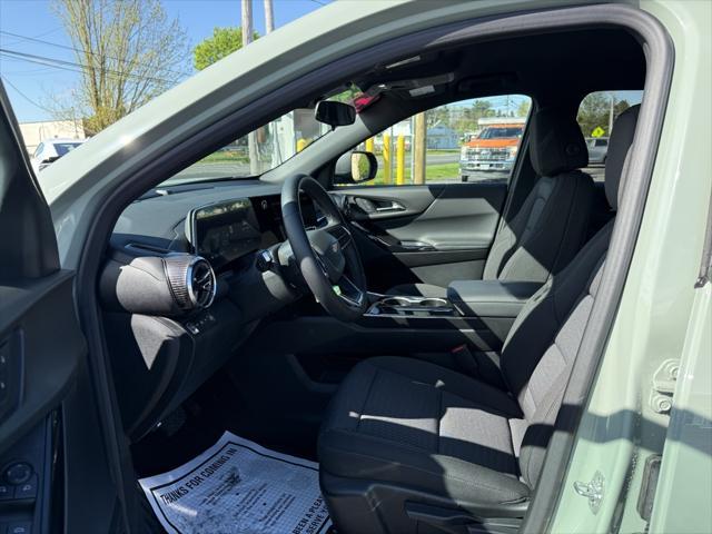 new 2025 Chevrolet Equinox car, priced at $31,995