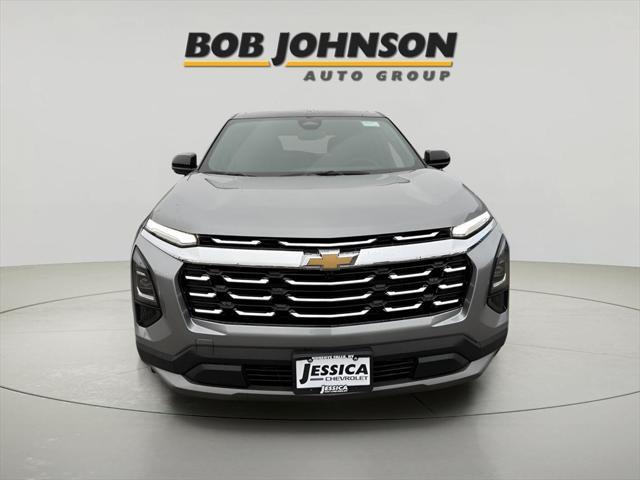 new 2025 Chevrolet Equinox car, priced at $30,490