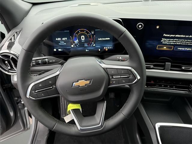 new 2025 Chevrolet Equinox car, priced at $30,490