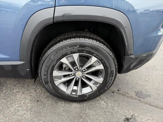 new 2025 Chevrolet Equinox car, priced at $32,240