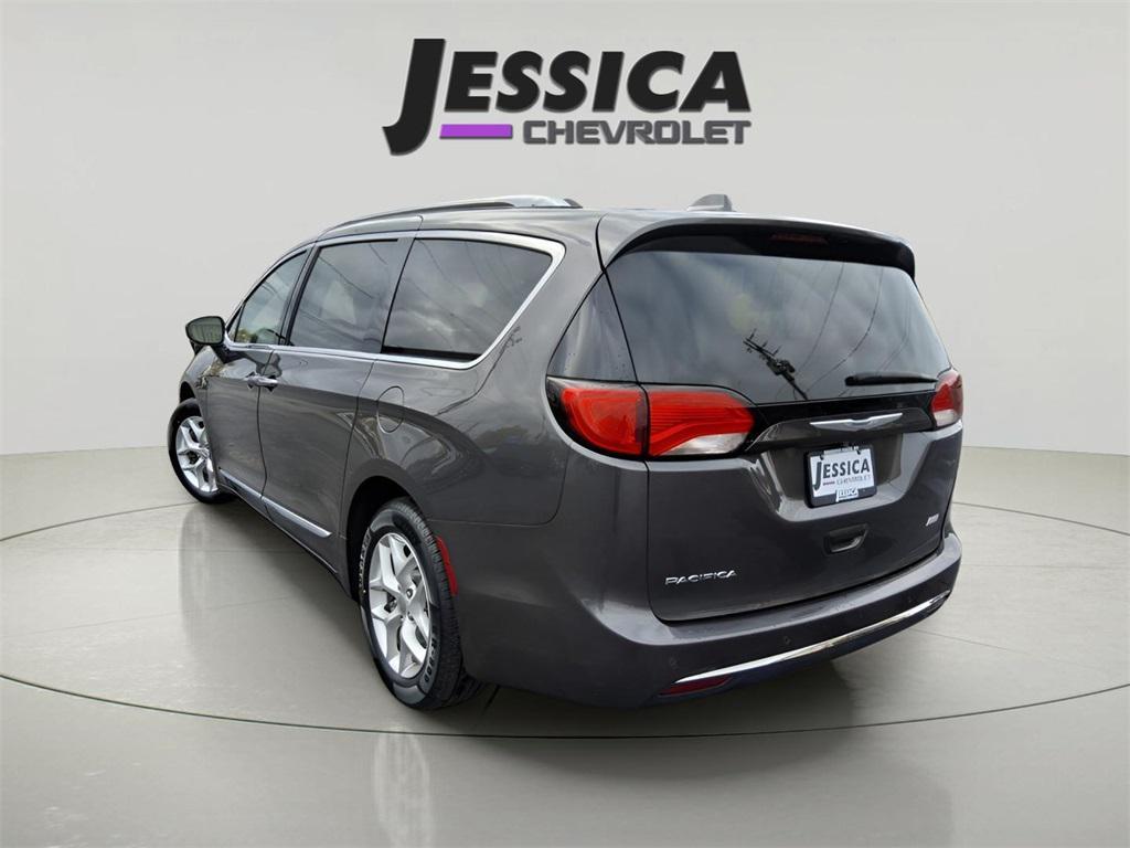 used 2020 Chrysler Pacifica car, priced at $13,995