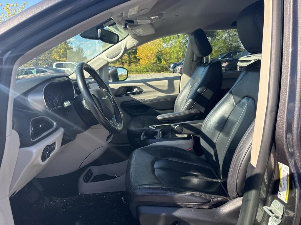 used 2020 Chrysler Pacifica car, priced at $13,995
