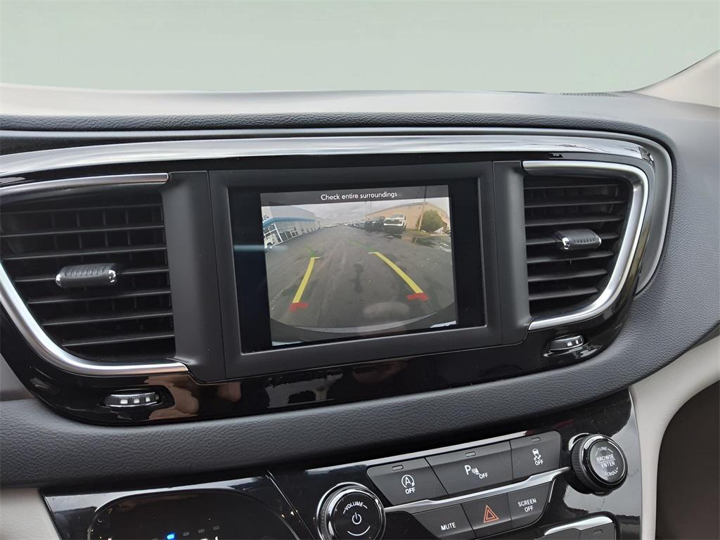 used 2020 Chrysler Pacifica car, priced at $13,995