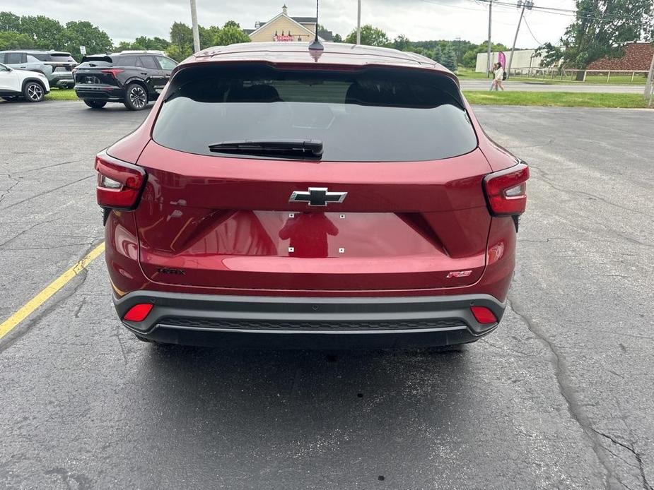 new 2024 Chevrolet Trax car, priced at $24,035