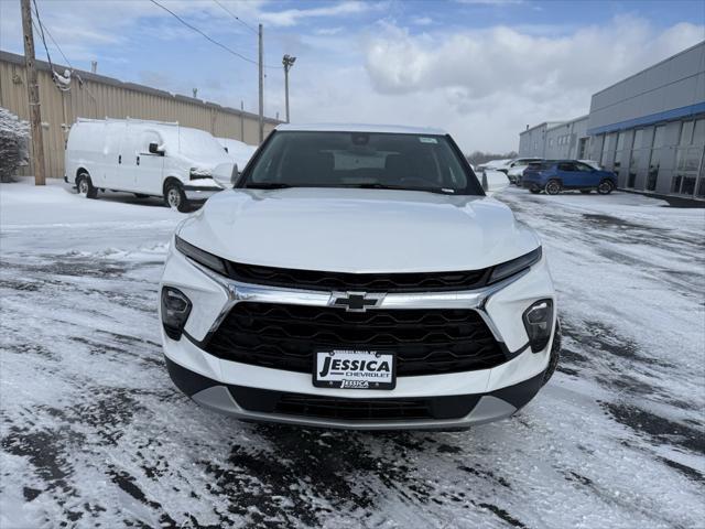 new 2025 Chevrolet Blazer car, priced at $39,460