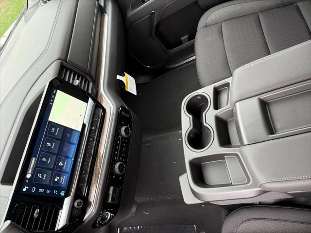 new 2025 Chevrolet Silverado 1500 car, priced at $52,395